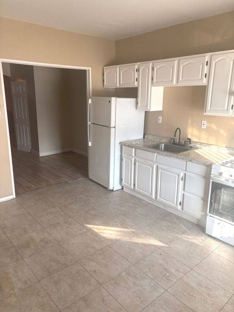 House for rent at 1729 Darley Ave, Baltimore, MD 21213