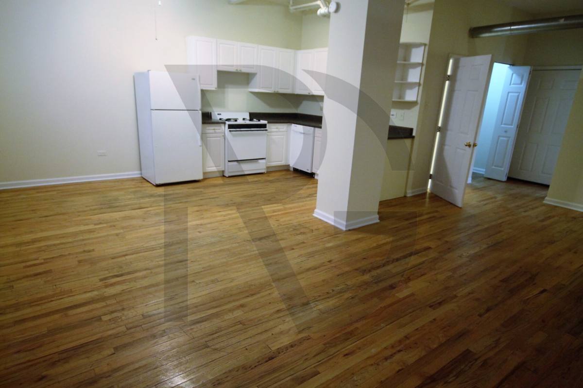 Apartment for rent at 1444 W Byron, Chicago, IL 60613