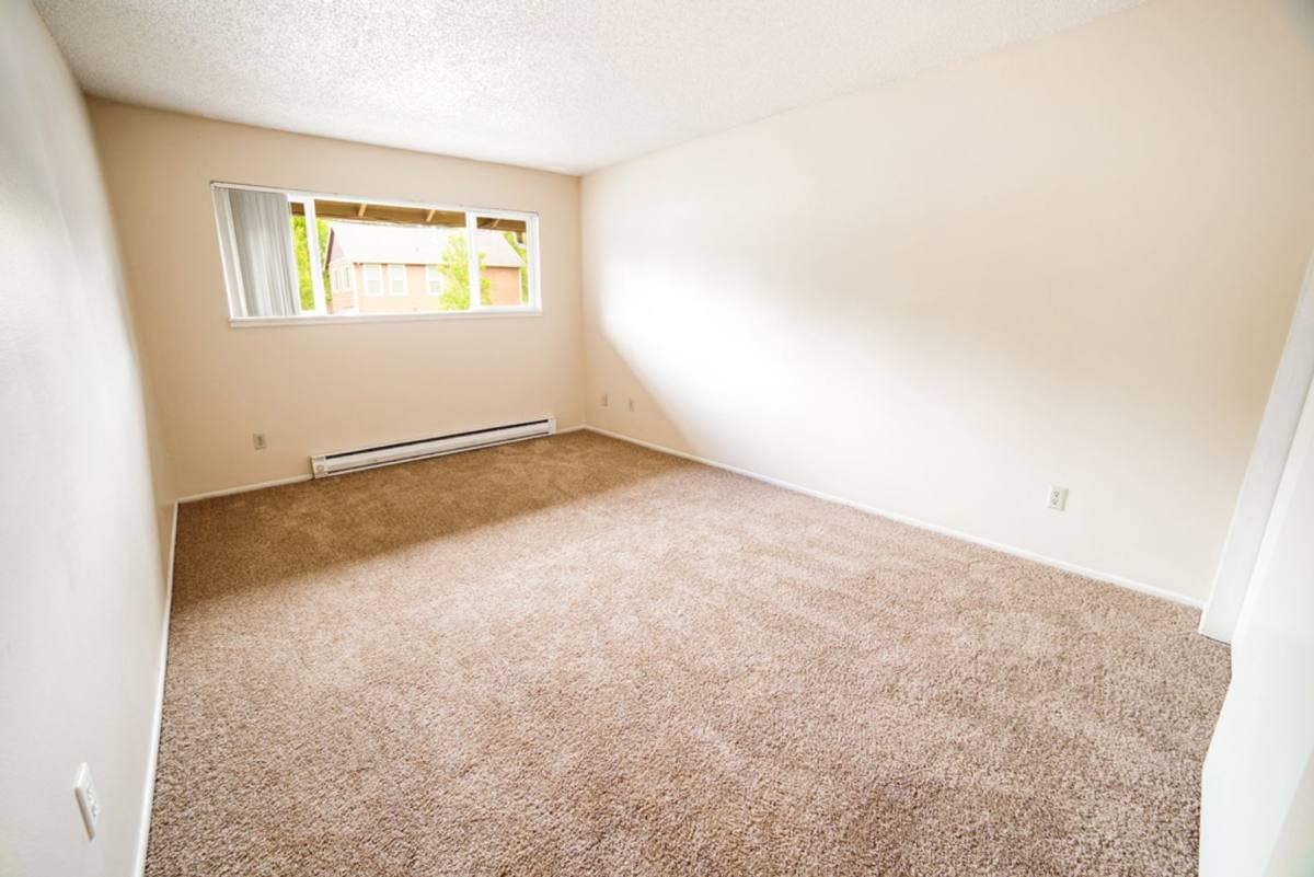 Apartment for rent at 6301 SW Palatine St, Portland, OR 97219