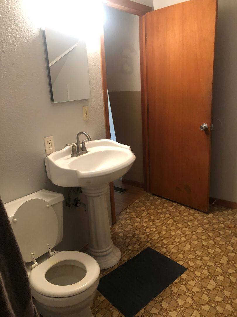 Apartment for rent at 1231 8th St SE, Minneapolis, MN 55414