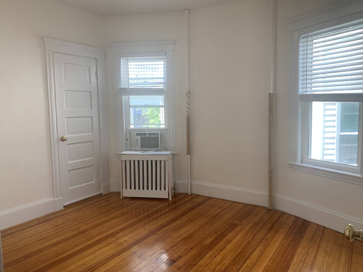 Apartment for rent at 52 Percival St #1, Dorchester, MA 02122