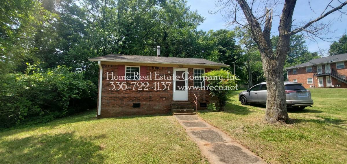 Apartment for rent at 1226 E Bethlehem Lane, Winston Salem, NC 27105