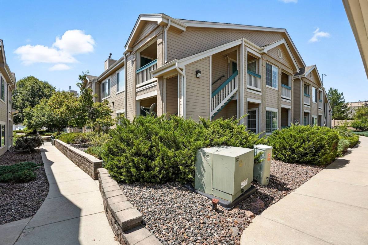 Apartment for rent at 1110 Opal St, Broomfield, CO 80020