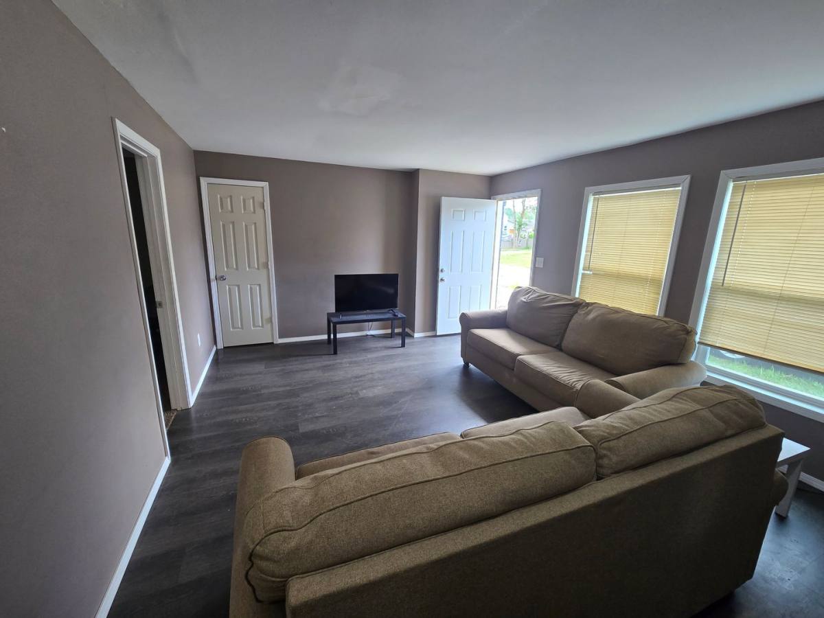 Apartment for rent at 205 E Van Buren St, Herrin, IL 62948
