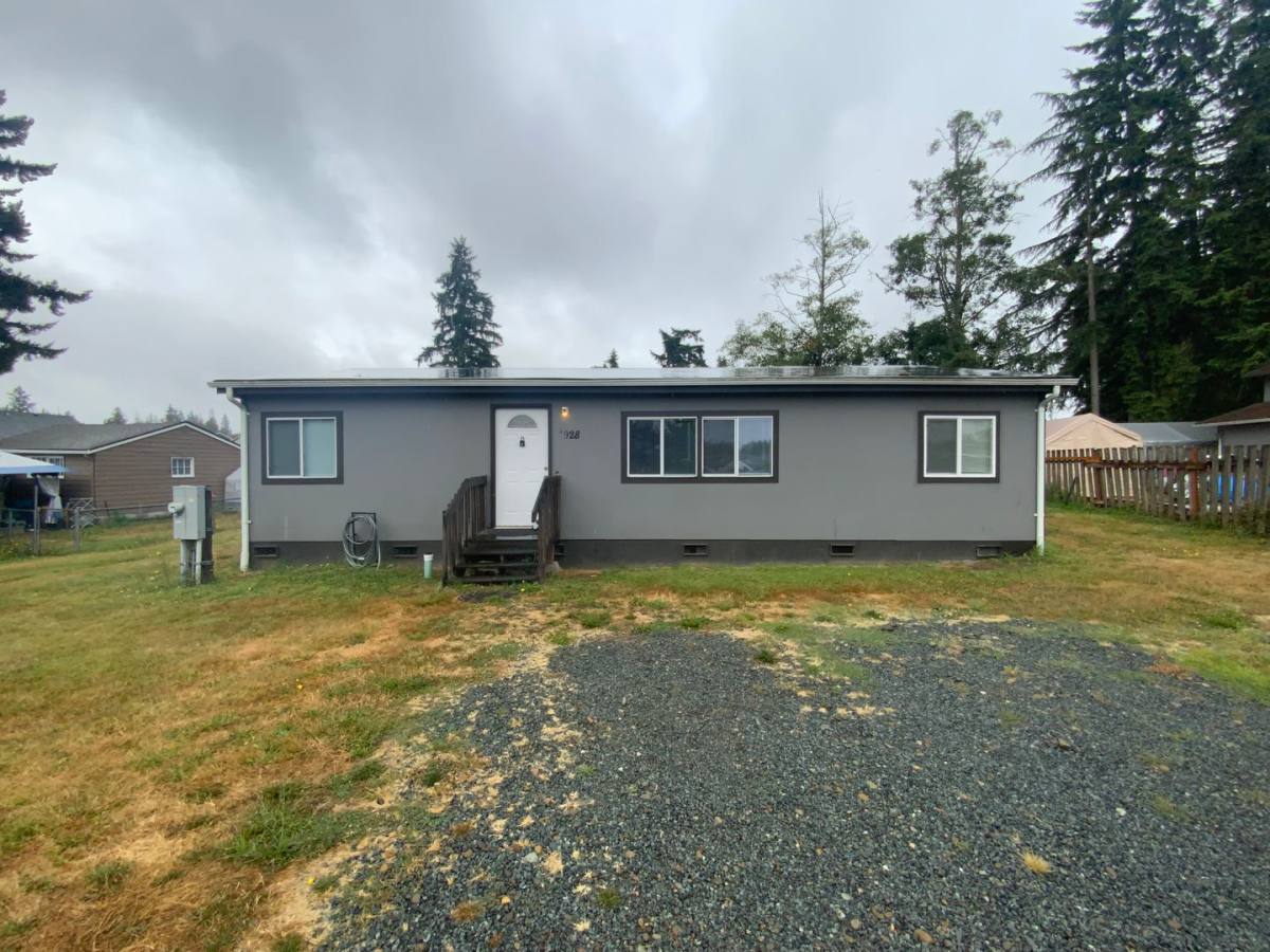 House for rent at 1928 84th St E, Tacoma, WA 98445