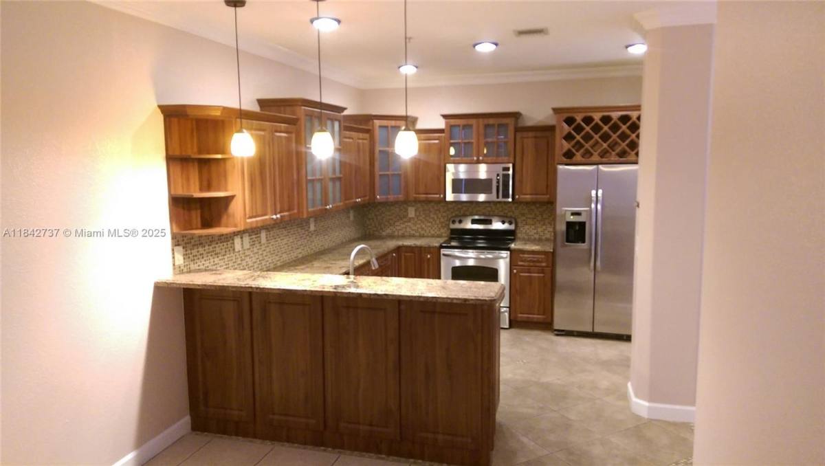 Condo for rent at 4321 SW 160th Ave, Hollywood, FL 33027