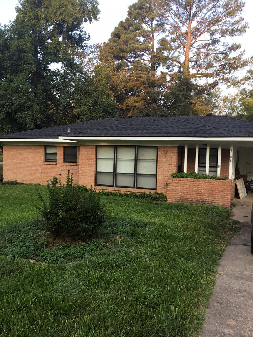 House for rent at 9106 Southwood Dr, Shreveport, LA 71118