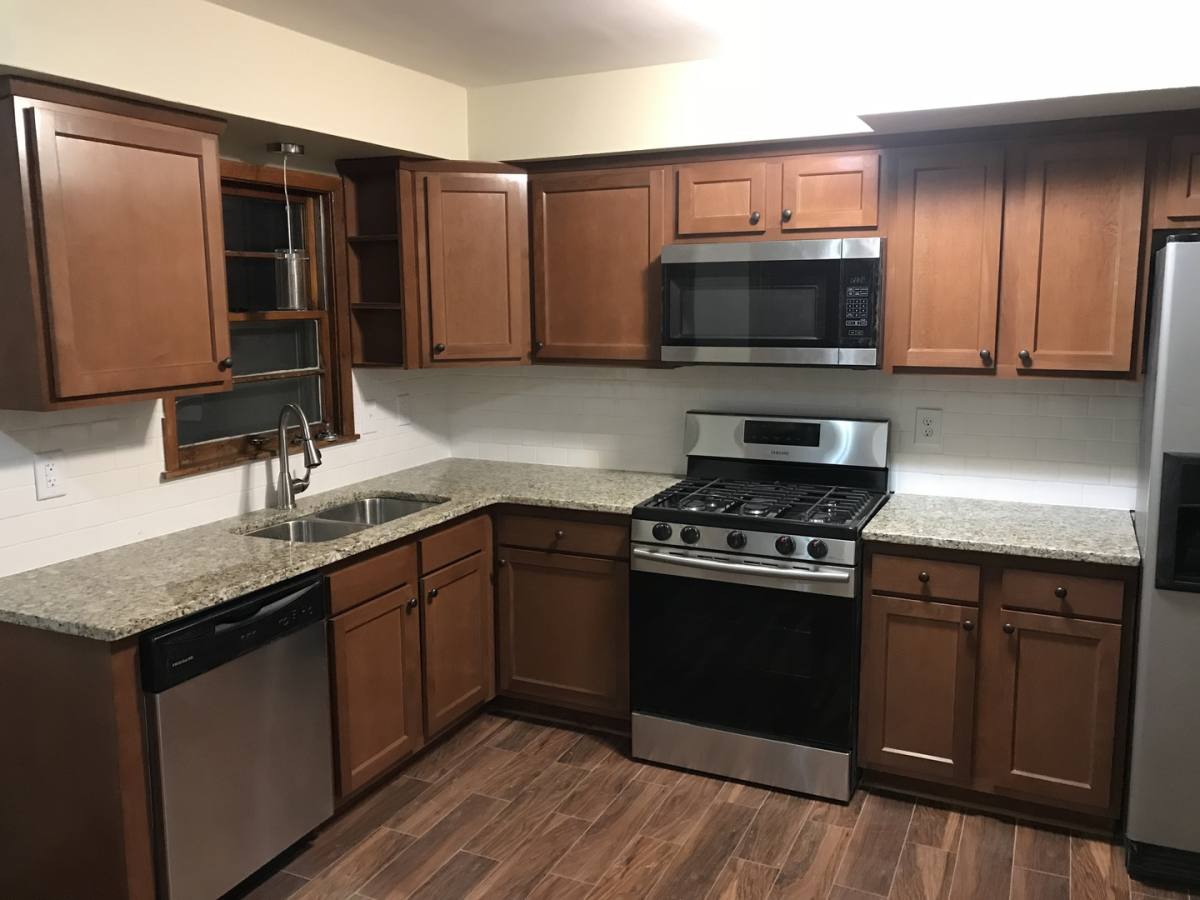 House for rent at 443 13th Ave S, South Saint Paul, MN 55075
