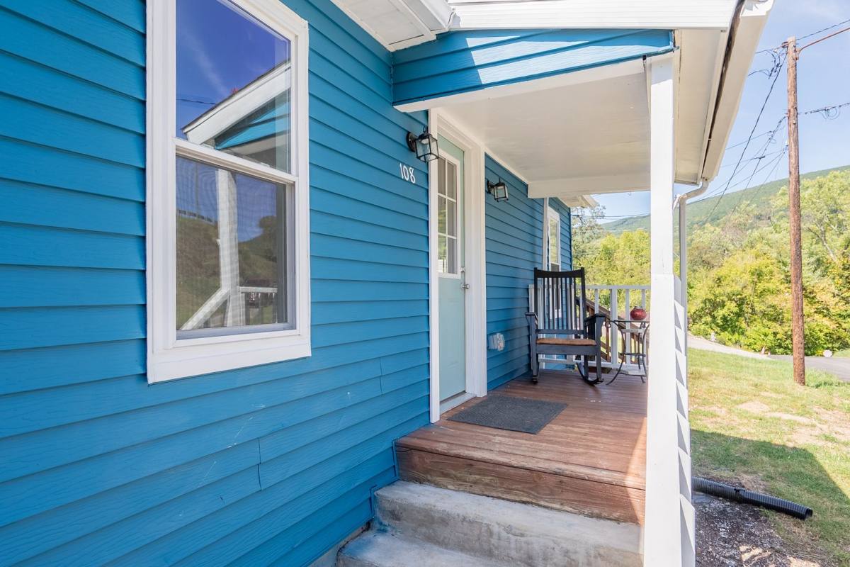 House for rent at 108 George St, Narrows, VA 24124