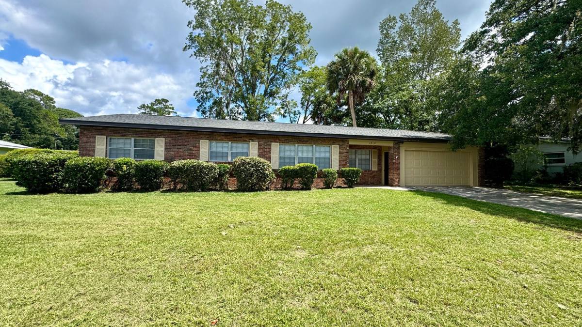 House for rent at 3310 NW 26th Ave, Gainesville, FL 32605