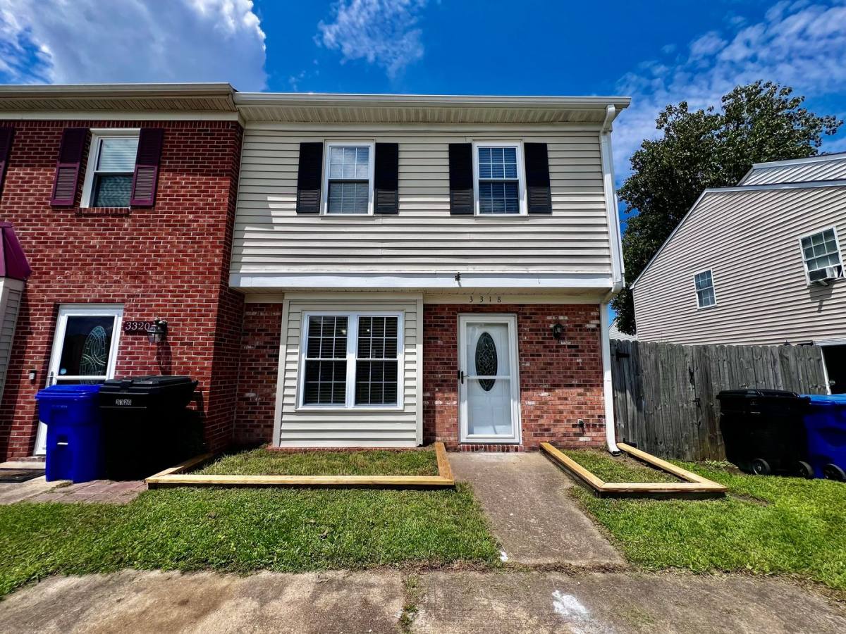 Townhouse for rent at 3318 Diana Lee Court, Virginia Beach, VA 23452