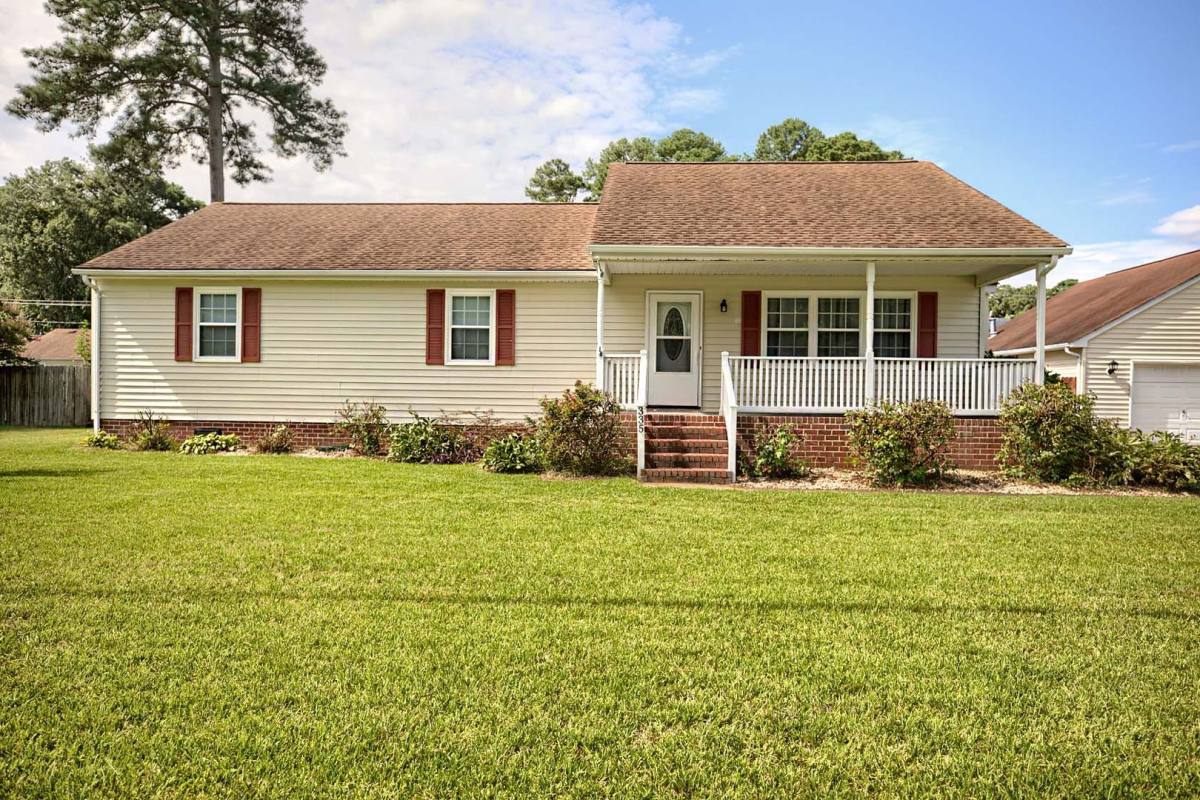 House for rent at 335 Park Manor Rd, Portsmouth, VA 23701