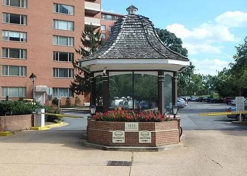 Apartment for rent at 1021 Arlington Blvd #1032, Arlington, VA 22209