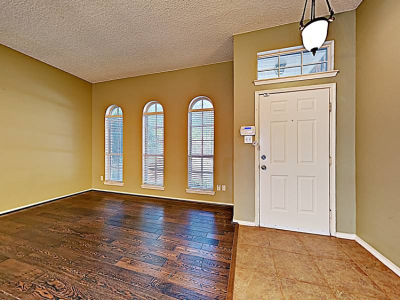 House for rent at 1219 Aylesbury Dr, Allen, TX 75002