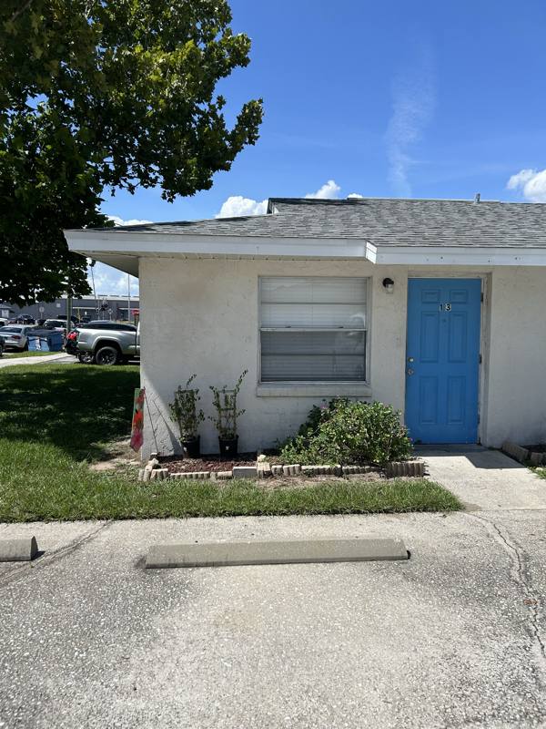 Apartment for rent at 13 Third St S #13, Haines City, FL 33844