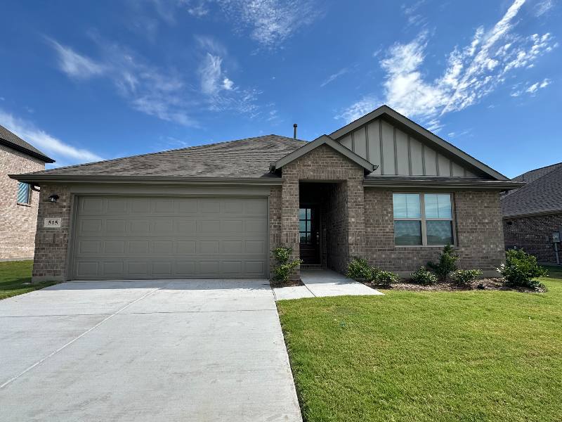 House for rent at 515 Forest Haven Dr, Van Alstyne, TX 75495