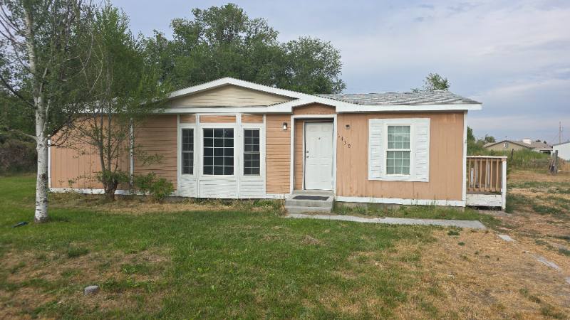 House for rent at 1430 Highland Dr, Blackfoot, ID 83221