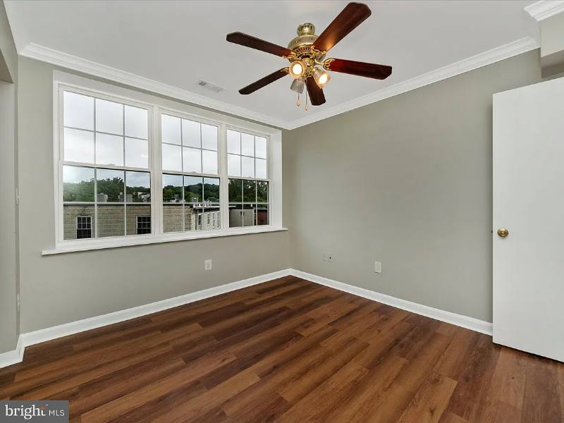 Apartment for rent at 29 46th St SE #6, Washington, DC 20019