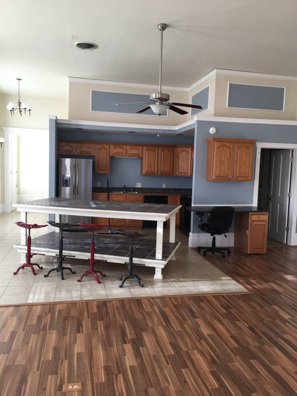 Apartment for rent at 403 N Geiger St, Huntingburg, IN 47542