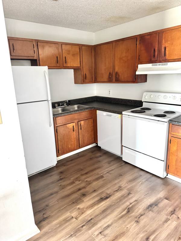 Apartment for rent at 99 S 3rd St #5, Pensacola, FL 32507