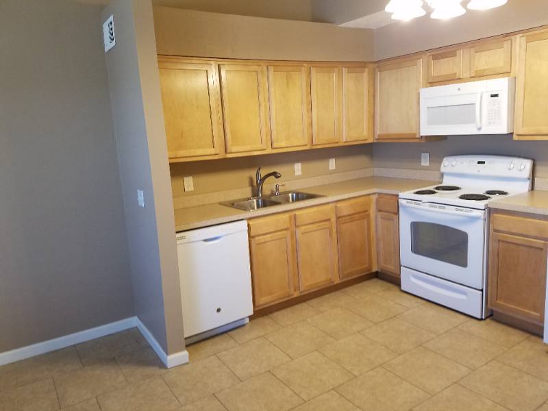 Apartment for rent at 1920 Parkwild Dr #56, Council Bluffs, IA 51503