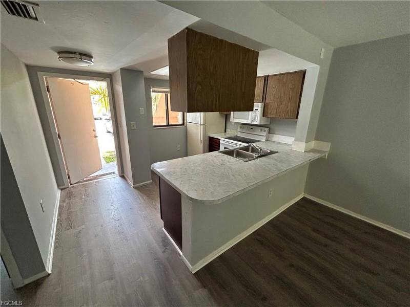 Condo for rent at 2690 Park Windsor Dr #601, Fort Myers, FL 33901