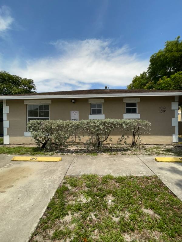 House for rent at 1012 NW 3rd Ave, Fort Lauderdale, FL 33311