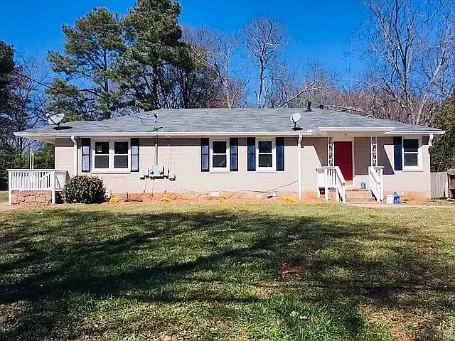 Apartment for rent at 1986 Cogar Dr #B, Decatur, GA 30032