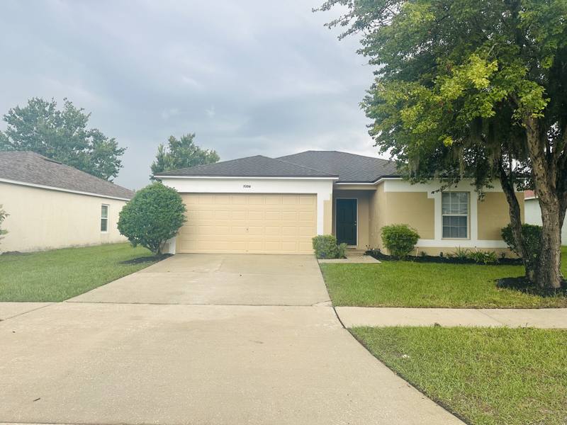 House for rent at 7356 Spring Hill Rd, Jacksonville, FL 32244