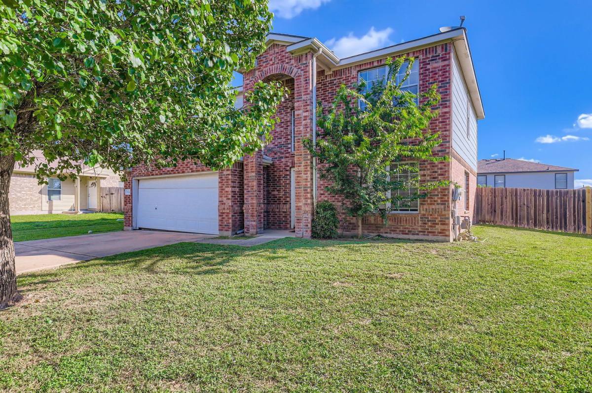 House for rent at 924 Melted Candle Cove, Pflugerville, TX 78660