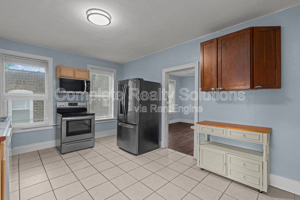 Apartment for rent at 3530 Oregon Ave #3532 2F, Saint Louis, MO 63118
