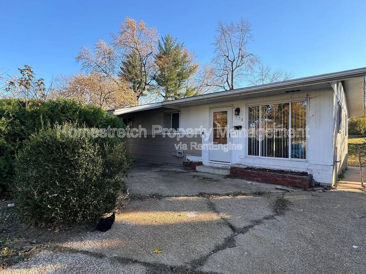 Apartment for rent at 538 Banavie Dr, Saint Louis, MO 63137