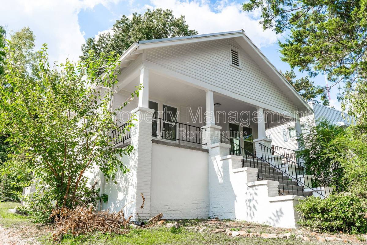 House for rent at 911 Freemason St, Knoxville, TN 37917