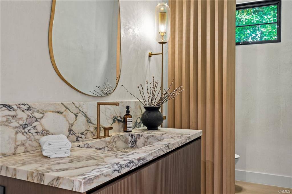 House for rent at 4625 Vesper Ave, Sherman Oaks, CA 91403