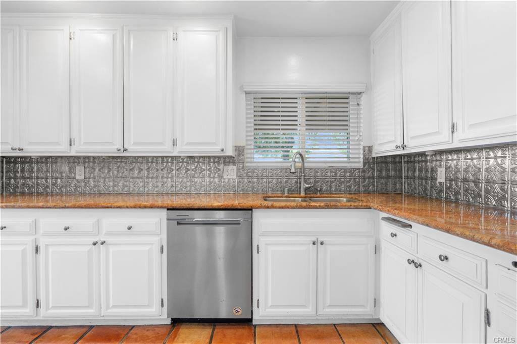House for rent at 11064 McBroom St, Sunland, CA 91040