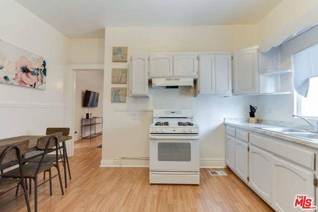 House for rent at 1228 Fedora St, Los Angeles, CA 90006
