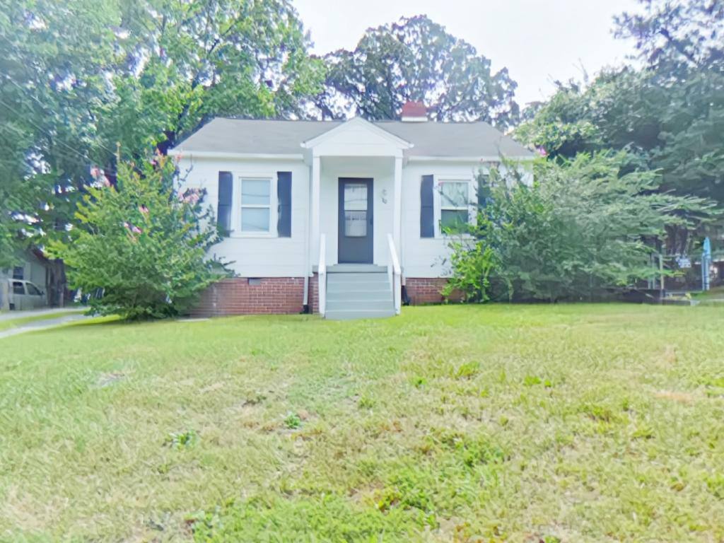 House for rent at 1112 Sykes Ave #A, Greensboro, NC 27405