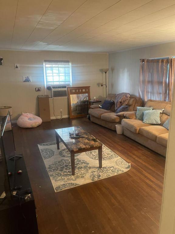 House for rent at 421 S Dvorak Circle, Linden, AL 36748