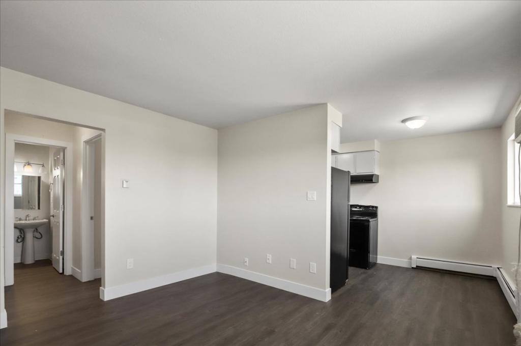 Apartment for rent at 5567 S Sherman Circle, Littleton, CO 80121