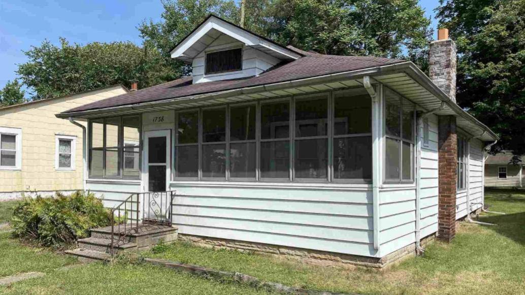 House for rent at 1738 Marine St, South Bend, IN 46613