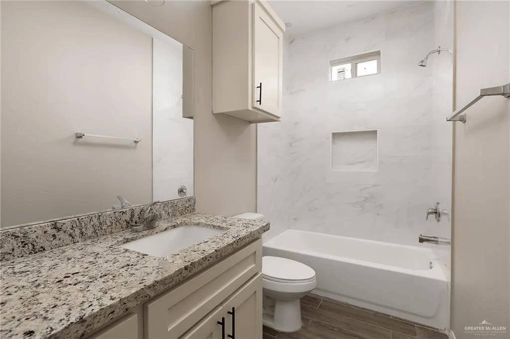 Apartment for rent at 5704 Quail Ave #3, Edinburg, TX 78542