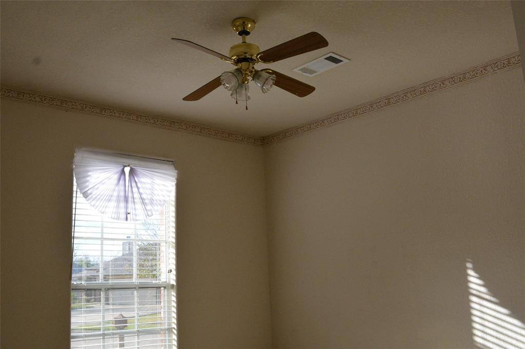 Apartment for rent at 149 Silverbell Circle, Lake Jackson, TX 77566