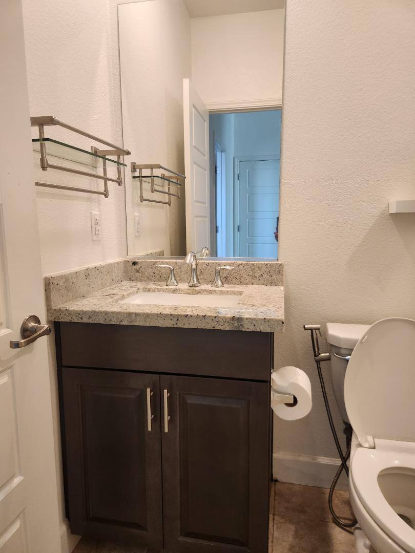 Apartment for rent at 3901 Watermist Way, Sacramento, CA 95835