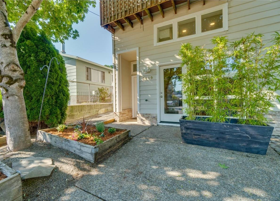 5419 NE Everett St, Portland, OR 97213