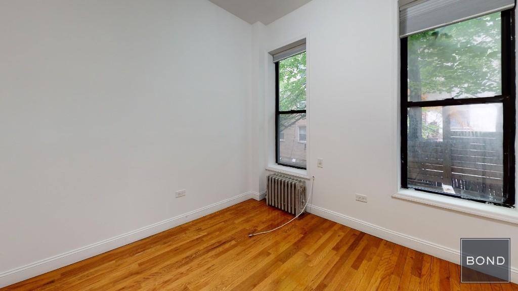 Apartment for rent at 228 E 36 St #1C, New York, NY 10016