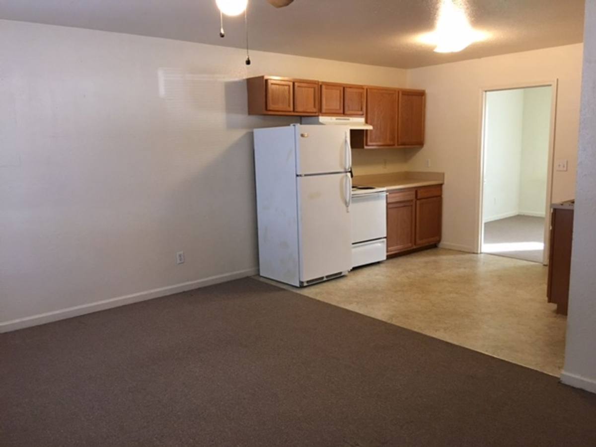 Apartment for rent at 1708 Brooklyn Dr, Murray, KY 42071