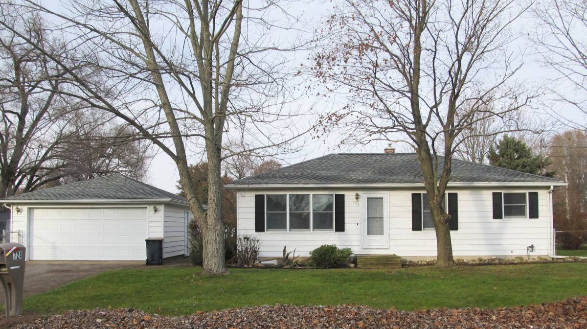 House for rent at 724 Arrow Ave, Portage, MI 49024