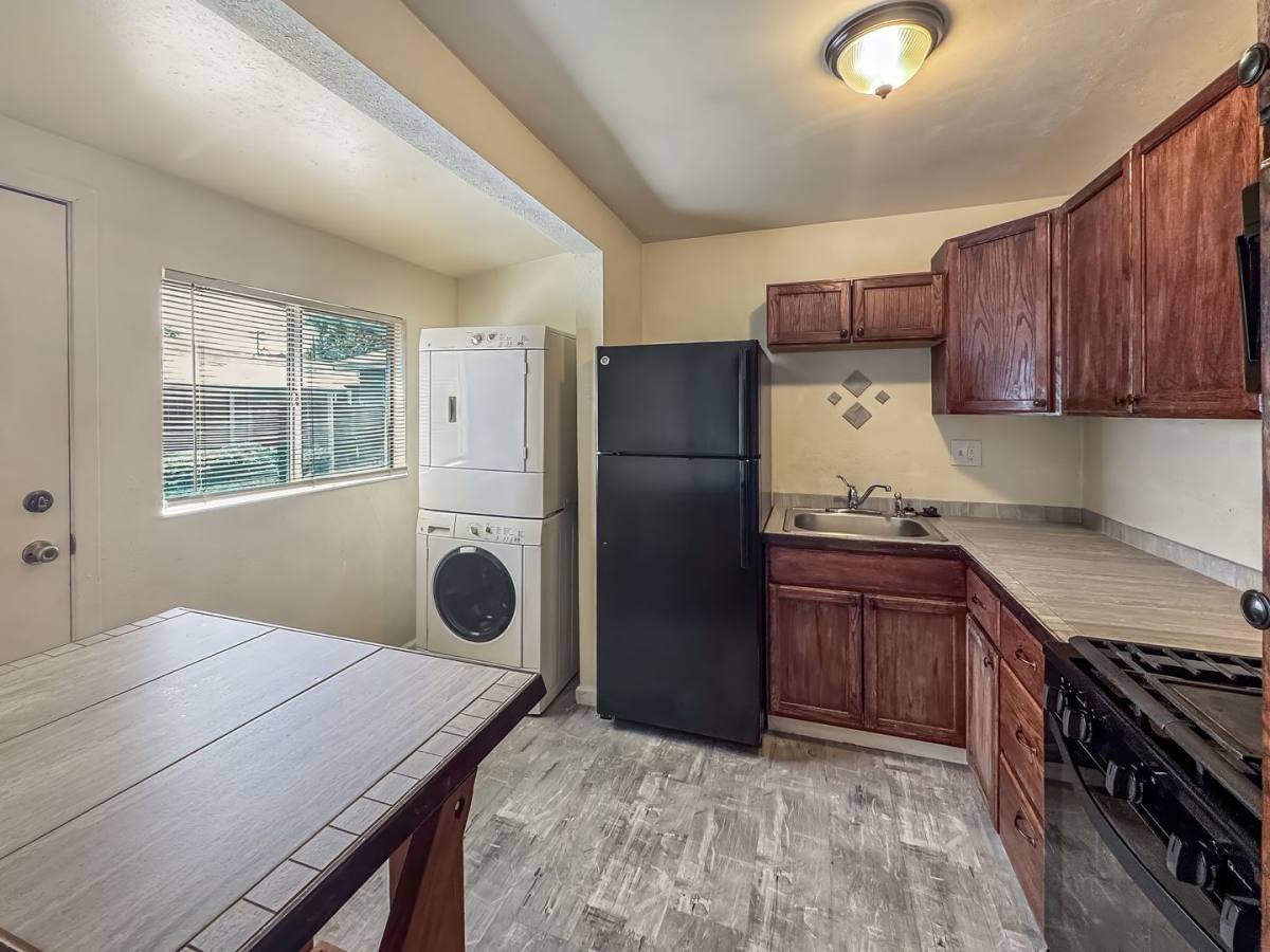 Apartment for rent at 450 Laurel St, Reno, NV 89512