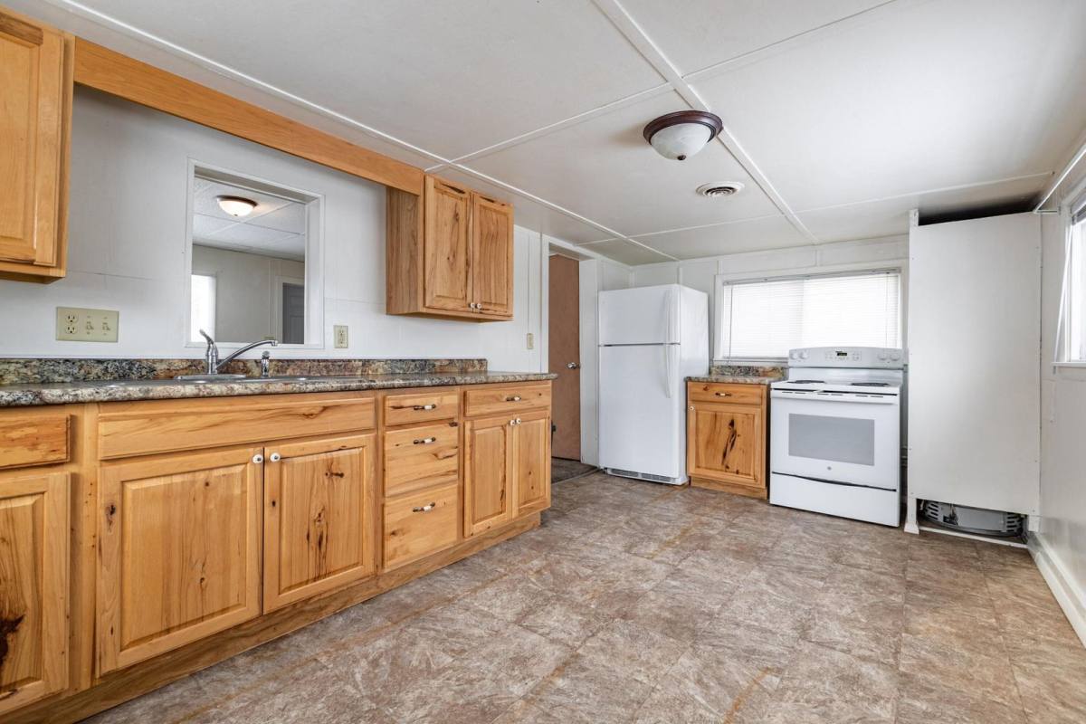 Apartment for rent at 820 Kane St, La Crosse, WI 54603