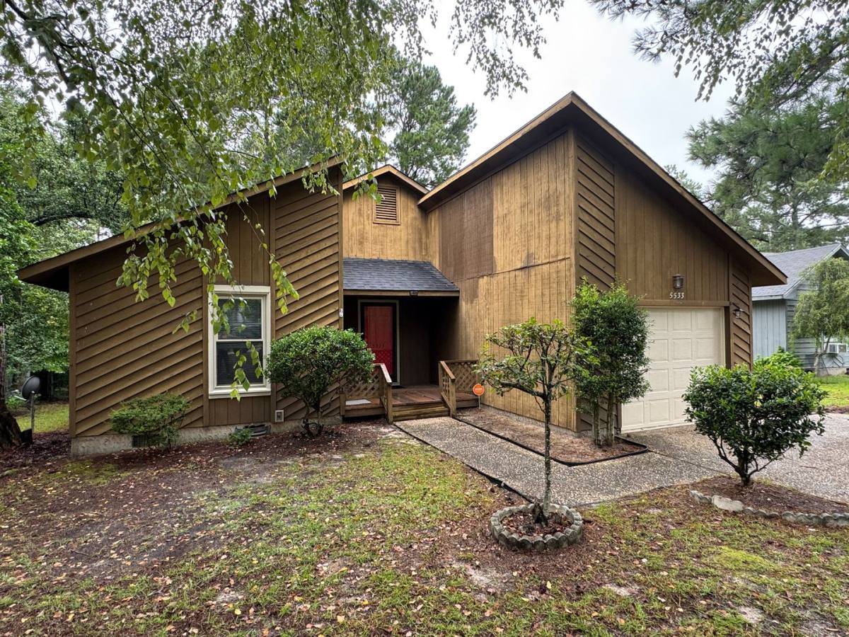 House for rent at 5533 Deep Hollow Court, Fayetteville, NC 28311